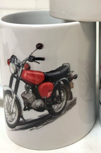 kubek Simson czerwony.jpg